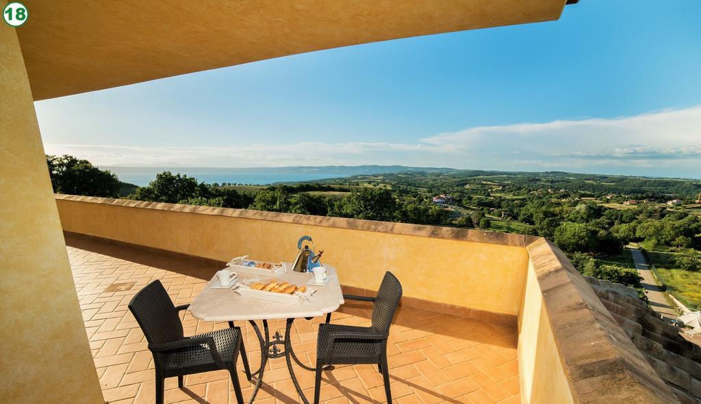 I Gigli Del Belvedere Montefiascone Exteriör bild