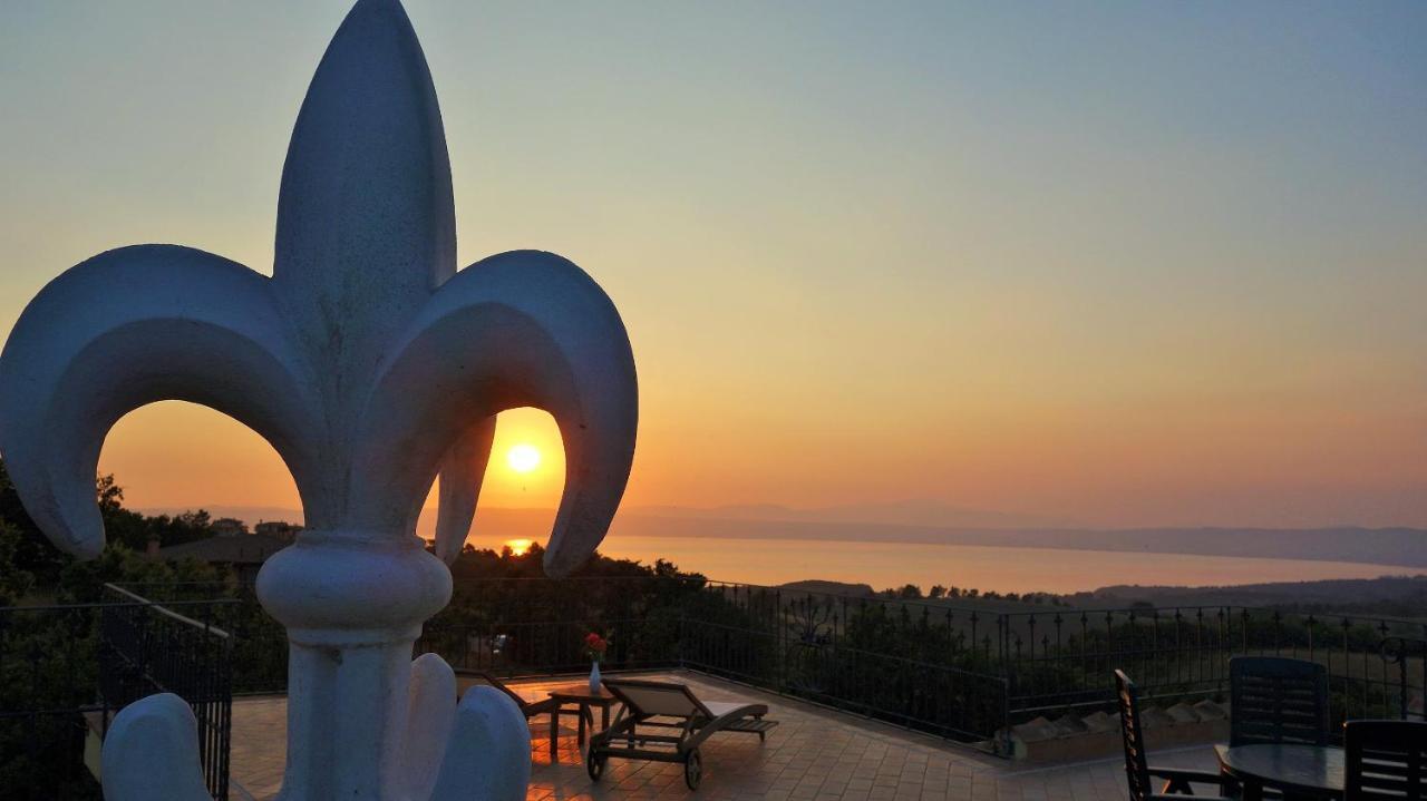 I Gigli Del Belvedere Montefiascone Exteriör bild